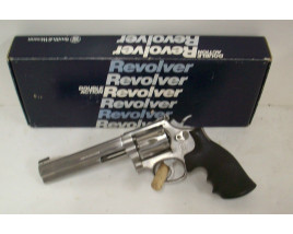 Smith & Wesson Model 617 Double Action Revolver