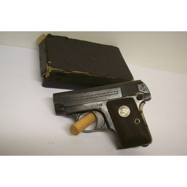 Colt Model 1908 Hammerless Vest Pocket Pistol in 25 ACP w/ Box