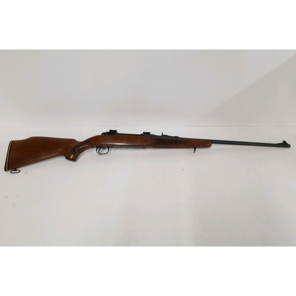 Left Handed Savage Model 110DL Bolt Action Rifle in 7mm Rem Mag