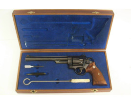 Cased Early Smith & Wesson Model 29 DA Revolver