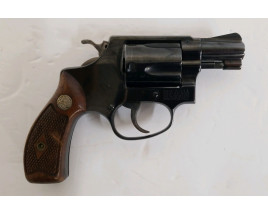 Early Smith & Wesson Model 36 Chief's Special Double Action Revolver