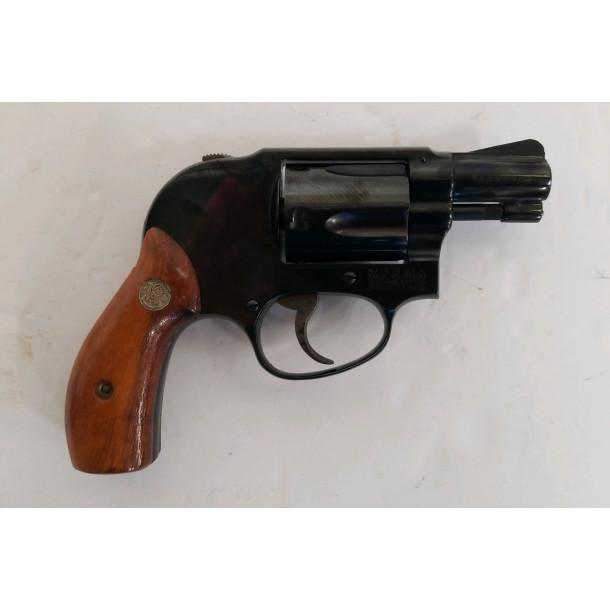 Early Smith & Wesson Model 49 Bodyguard DA Revolver in 38 Spl.