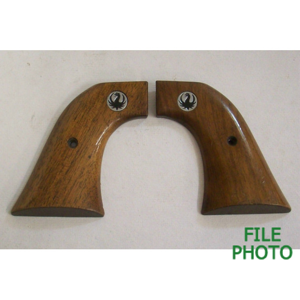 Grip Panels - 2nd Variation - Walnut - Varnished - Original Grip Panels - 2nd Variation - Walnut - Varnished - Original