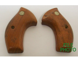 Grip Panels w/ Escutcheons - Round Butt - Smooth - Target - Original