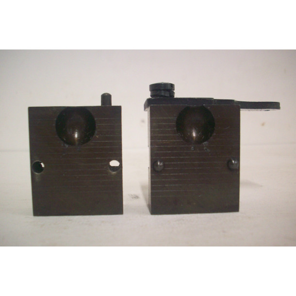 Lyman .530 Diameter Round Ball Single Cavity Bullet Mould